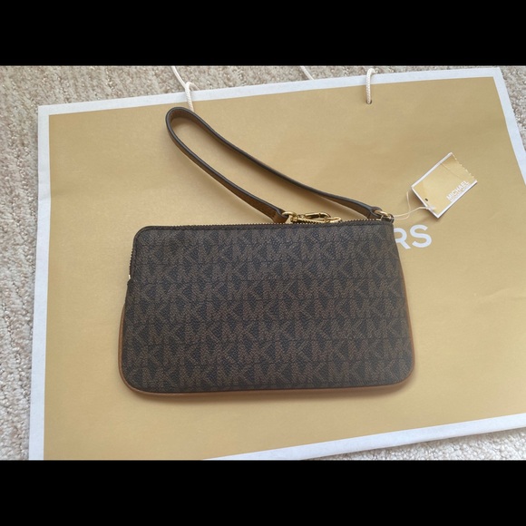 Michael Kors Logo Large Wristlet - Picture 3 of 4